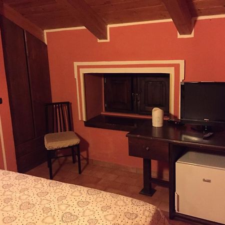 Il Casello Hotel Paola Kamer foto